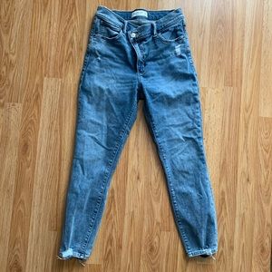 Abercrombie Super Skinny Ankle High Rise - Size 4